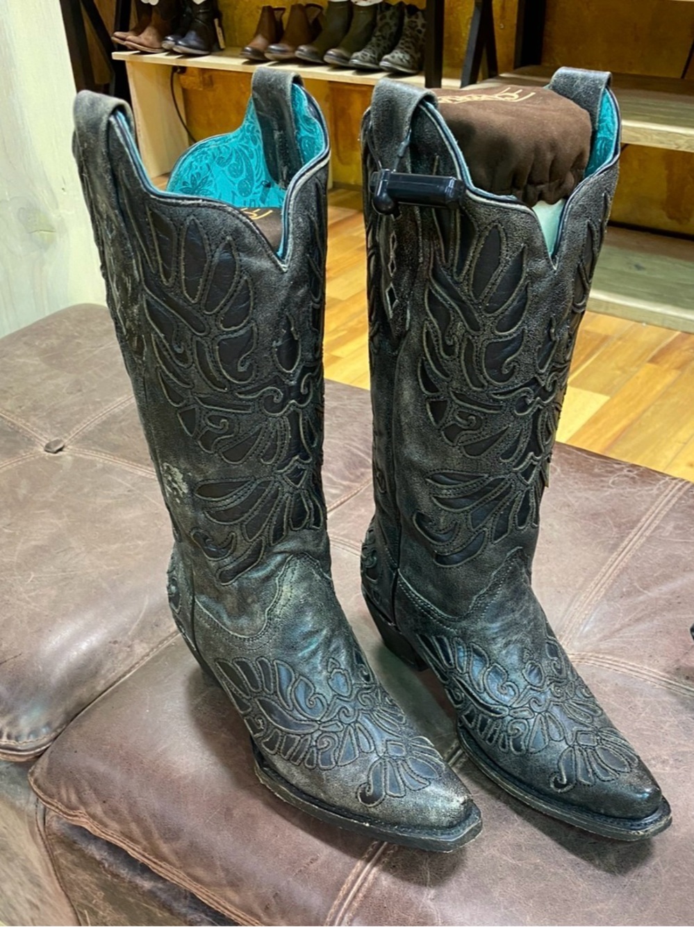 Women’s Corral Dark Brown Distressed Inlay Western Cowgirl Snip Toe boots New 7M